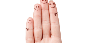 <strong>Put on a happy face</strong> How can you write blog content that gets readers to read your posts? Make messages positive and emotional.